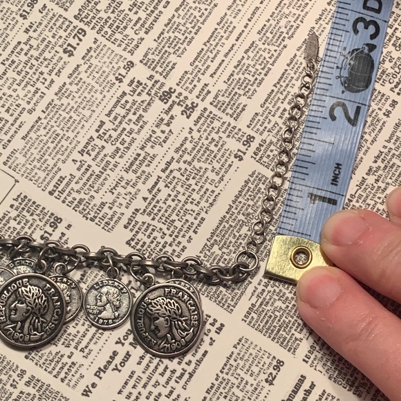 ✨NEW✨ Arm of Charm 🍀 - Picture 6 of 6